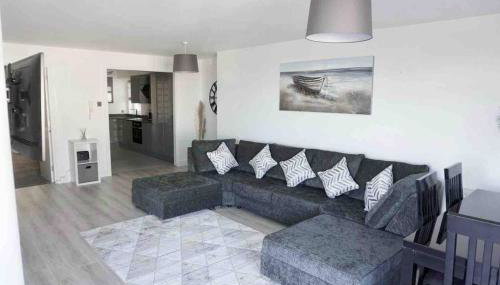 LUXURIOUS SEASIDE APARTMENT - Foto 1