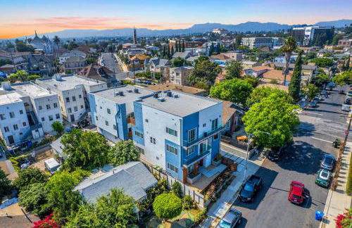 Prestige 5BR Townhome Near LA Hot Spots - Foto 49