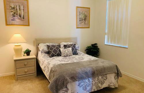 Luxury Villa - 75 inch smart TV, Upgrades throughout! 20 minutes to Disney - Foto 22