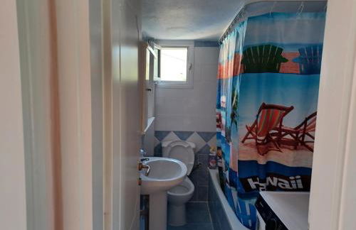 Gerakini 2BR Apt with Shared Pool - Foto 13