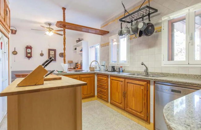 Belvilla by OYO Villa Valencina de la Concepcion - Photo 10