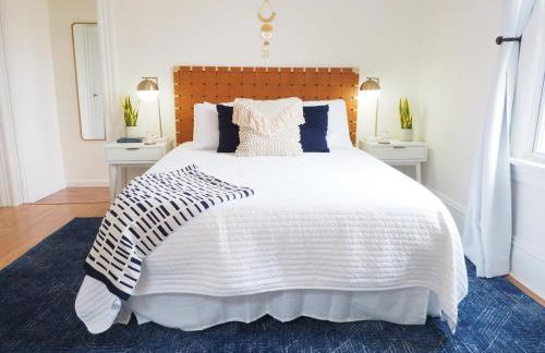 Stunning Forsyth Park Victorian - Walk to it all! - Foto 15