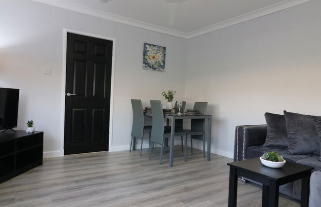 Sunnyside House - Holytown - Photo 18