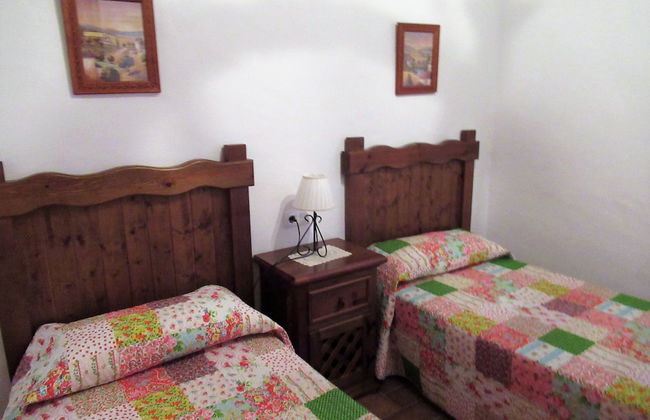 Chalet Huerta 1 con piscina y paddle - Photo 2