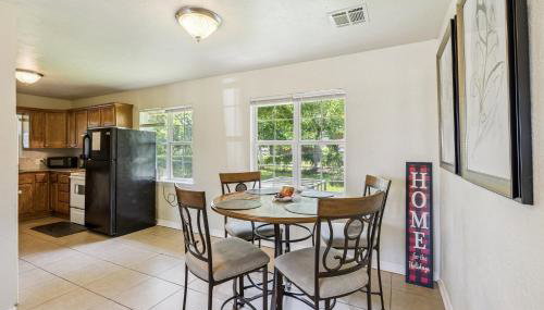 2BR Apt 5 mins OKC Zoo Monthly 20 Off #TA - Foto 3