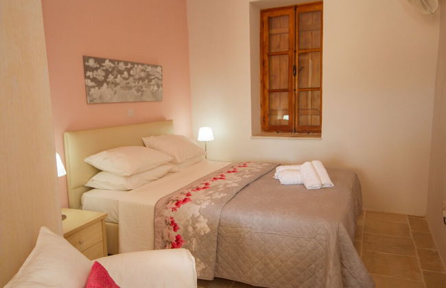 Thyone Uno Bal Cottage - Foto 3