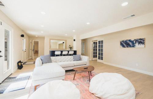 Casteel - 4,500 sq-ft retreat with a pool and hot tub in the middle of wine country! - Foto 15