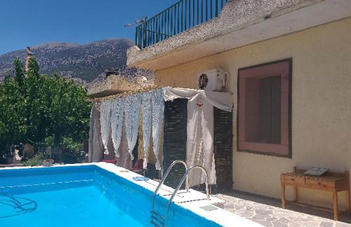 Cute home Zaros - Foto 1