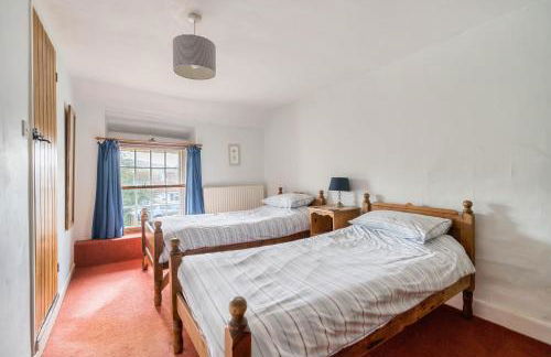 Park Farmhouse - Photo 20