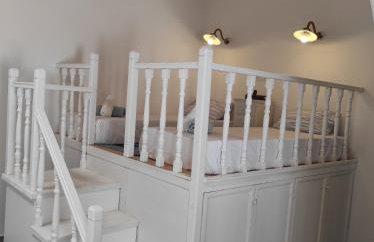 Traditional Luxury House - Photo 40