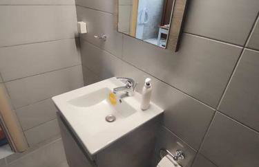 Seafront two-storey house in Kardamyla - Foto 6