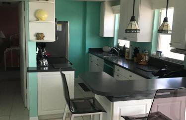 Beach Front San Marco 2 bedroom condo Venice Florida - Photo 10