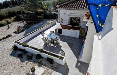 Stunning Villa Felipe, with private pool & hot tub - Foto 43