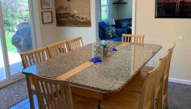 Spacious 5BR Beach House Vacation-walk to Scarborough! - Foto 4