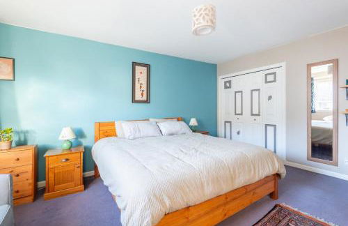 Spacious 3 Bedroom Retreat for up to 6 - Foto 36