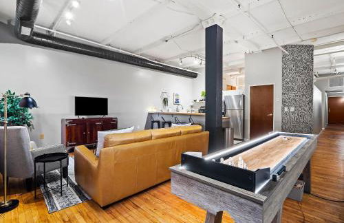 Lakefront Loft - Downtown - Shuffle Board Table - Foto 1