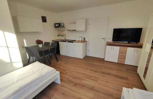 ACR-Accommodations, Gästezimmer, Monteurunterkünfte - Foto 9