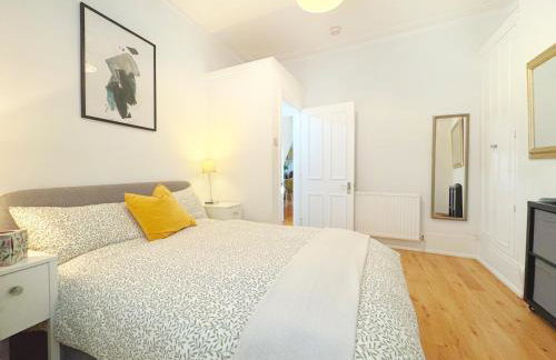 Artsy & bright Hammersmith London 1b1b, up to 4 people - Foto 10