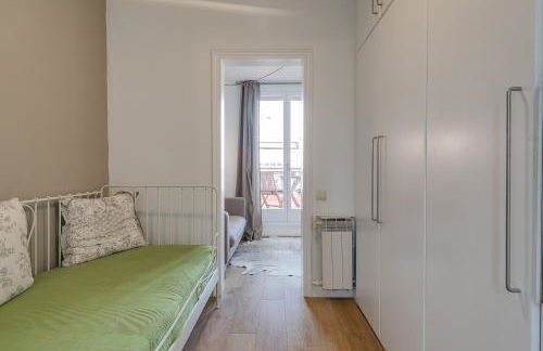 Rambla Catalunya Sky - Photo 23