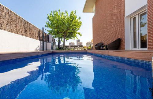 Villa Beach Barcelona - Photo 1