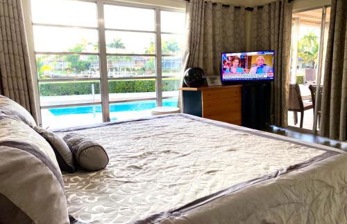 Villa Marco Island - Photo 17