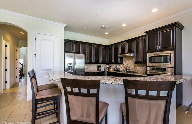 Elegant 5 BD, 5 BH Villa - Foto 14