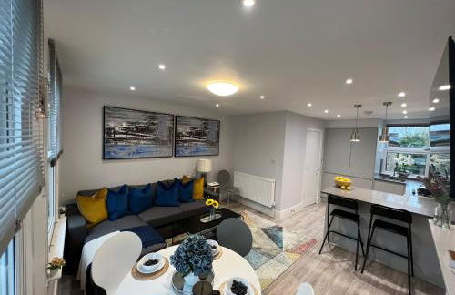 Aisiki Apartments at Stanhope Road, North Finchley, Airconditioned Multiple 2 or 3-Bedroom, Pet Friendly Duplex Flats, King or Twin Beds with Free WiFi - Foto 55