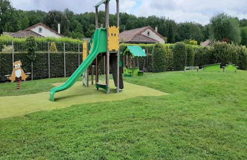 Villa in Les Forges with Golf and Pool - Foto 37