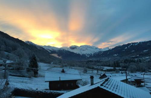 Dans hameau, près des pistes logement de plein pied au calme - Foto 14