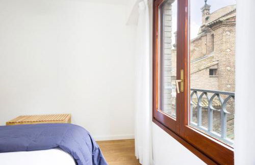 Apartamento con vistas en centro histórico - Foto 4
