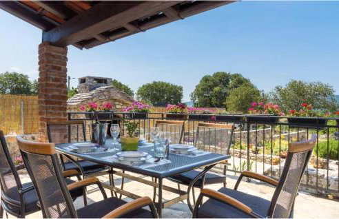 2 Bedroom Stunning Home In Konjevrate - Foto 2