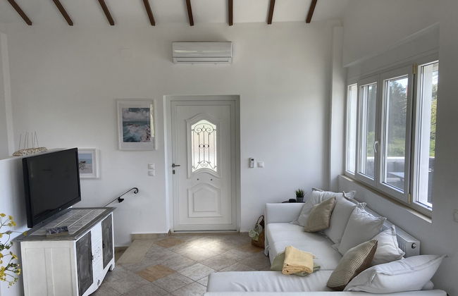 Villa in Corfu With Pool & Amazing Views - The Grove - Photo 6