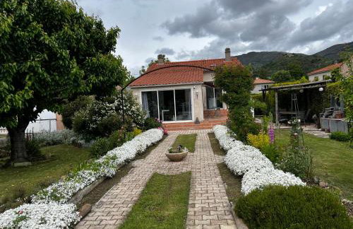 Super maison 5 pièces avec jardin - Foto 30