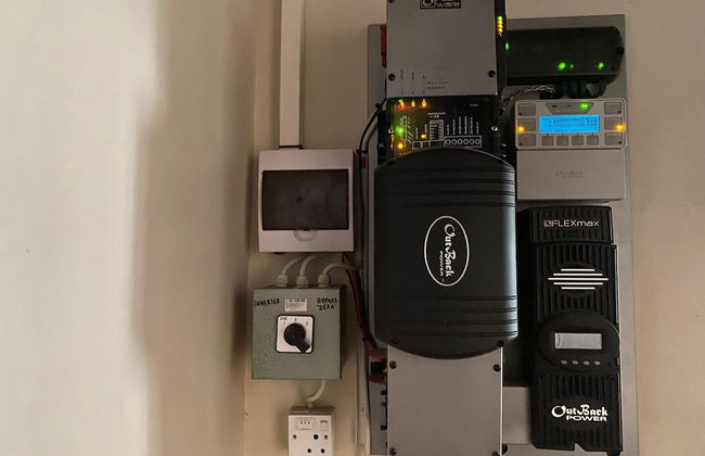 Luxurious 4 bed With Pool in Helensvale - 2255 - Foto 38