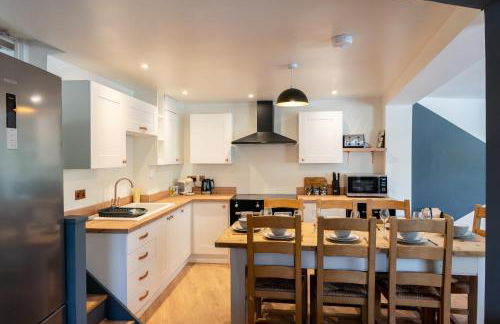 Cotswolds-Stroud-Large 5 Bedroom Home-Pool Table-Sleeps 10-Work or Leisure - Foto 42