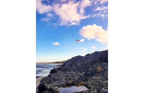 Piscina Aquecida, Jacuzzi, internet veloz, no centro de Serra Grande - Apt Laranja - Vila Pitangueira - Photo 36