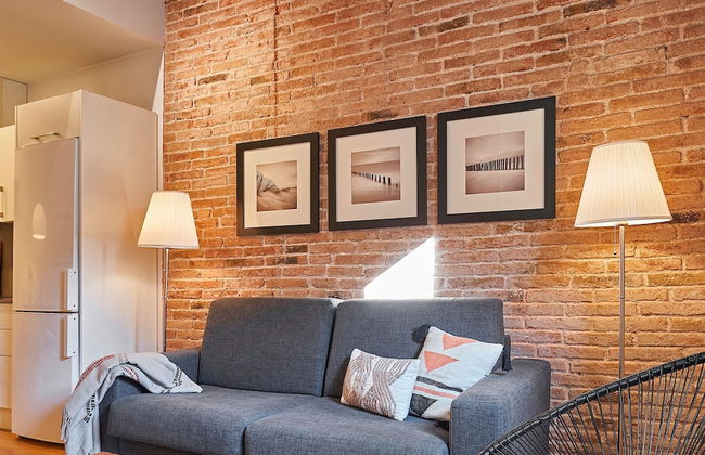 Charming Modern Apt in Trendy Gracia 5PP by Myrentalhost - Photo 8