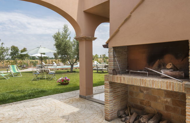 Marina Velca - Foto 41