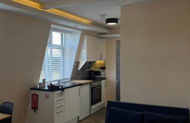 Boutique Apartments - Photo 7