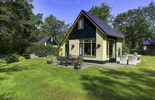 Attractive Holiday Home with Large Garden near Zwolle - Foto 26