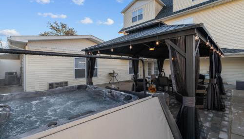 Imperial Porch Haven Cozy Fire Pit Fenced Yard - Foto 2