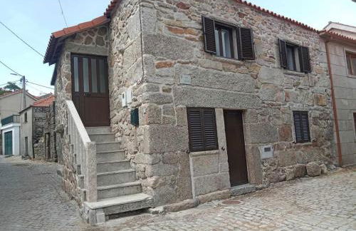 Casa em Atilhó - Boticas - Foto 1