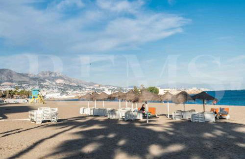 Elegant 2 bedroom gem with terrace and parking REMS - Foto 10