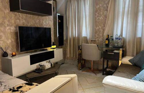 Westminster Apartment- Prime Location-Free Parking - Foto 8