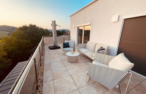 Exklusives Penthouse mit Whirlpool, Panoramaterrasse, Kino & Tischfußball für bis zu 8 Personen - Foto 10