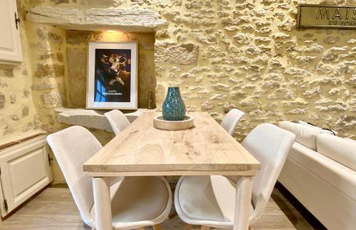 Montignac-Lascaux - Les Pierres De Lascaux - Foto 18