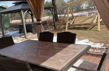 Quiet Private House w Hot Tub/Fire pit/Games - Foto 26