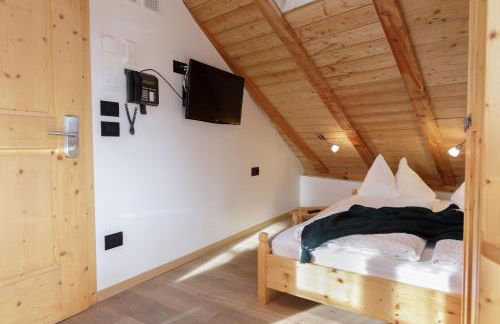 Chalet Tyrolian Apartments - by Familiaris - Pools 500 meters - Foto 12