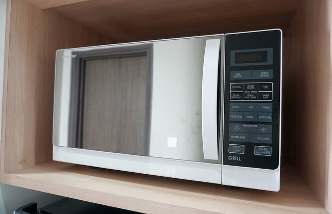 Strategic 1BR Apartment at Ciputra International - Photo 10