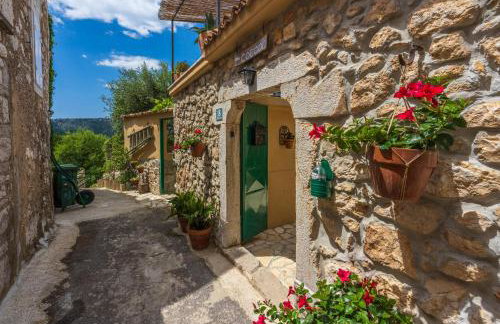 Villa Cocoon - Vacation Home with Heated Pool & Garden - Foto 6